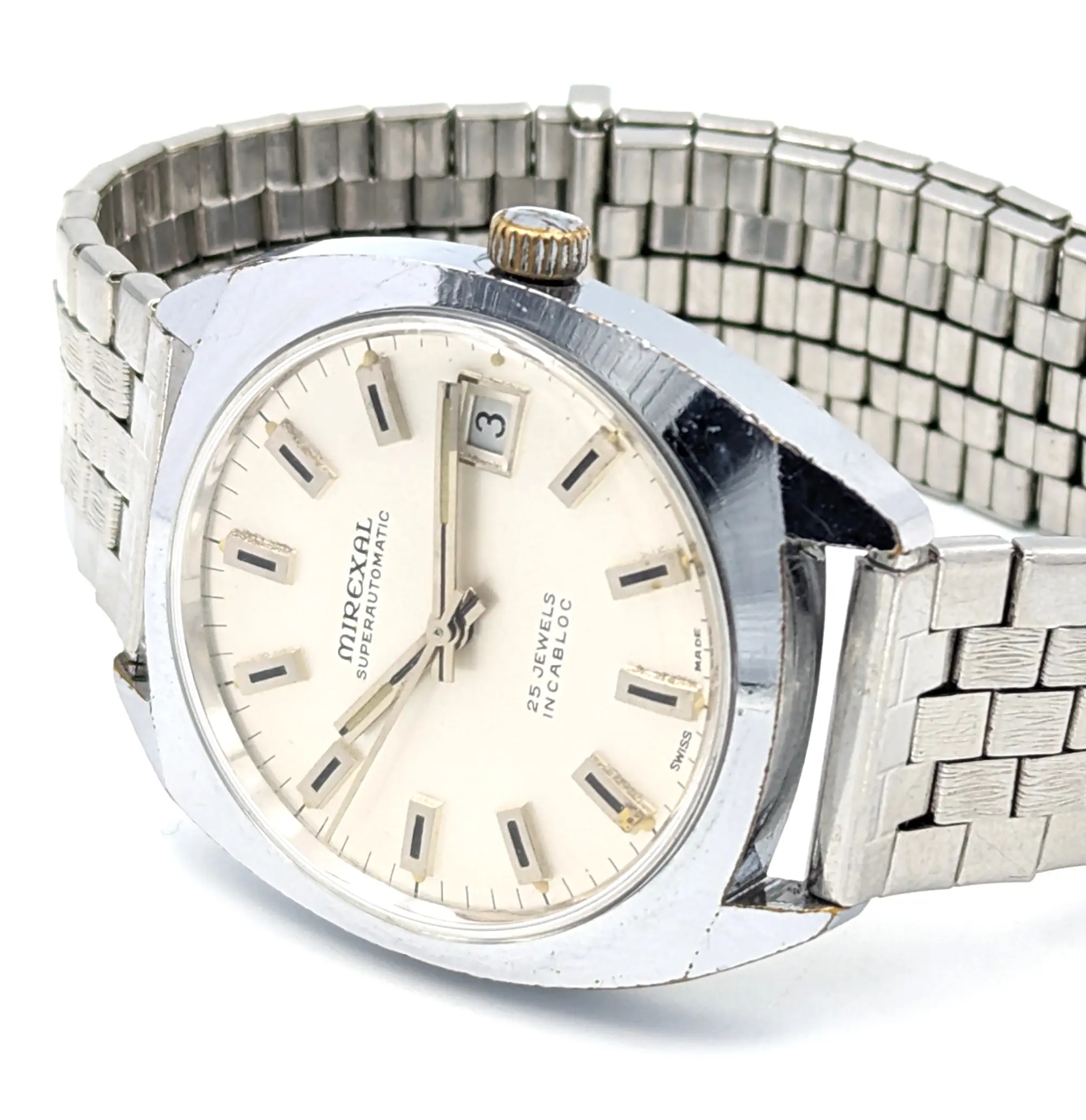 ca. + CHF 350 You will have a new watch, Rechromed